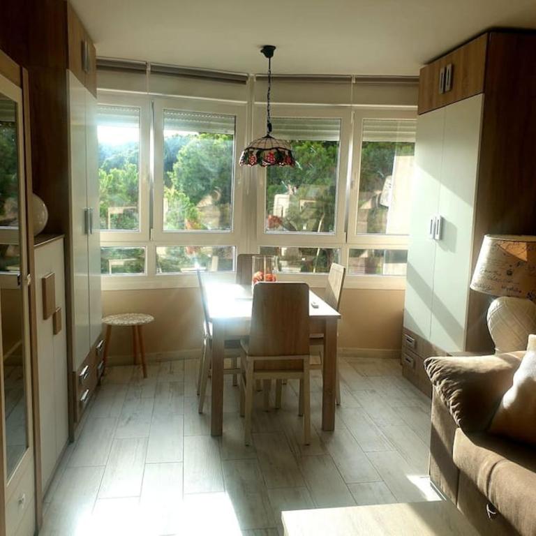 Precioso estudio con piscina a 200m del mar - One-Bedroom Apartment - 35