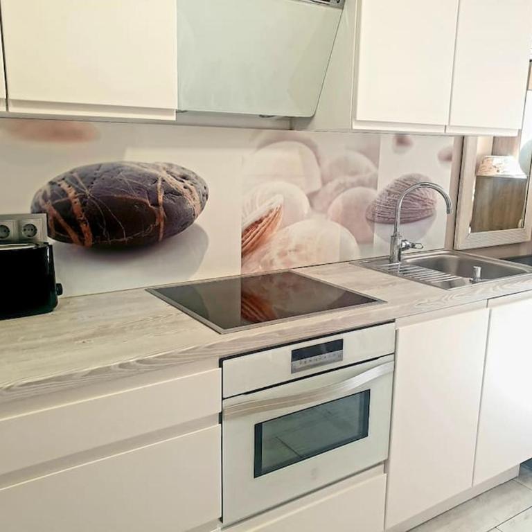 Precioso estudio con piscina a 200m del mar - One-Bedroom Apartment - 46