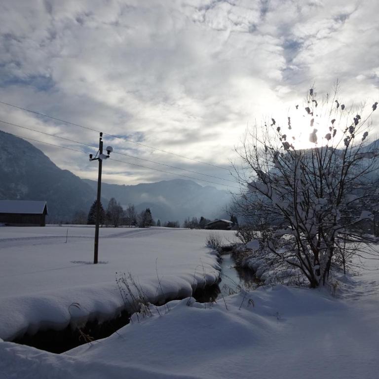Appartement Weissbacher - Big Two-Bedroom Apartment with Balcony and Mountain View - 46