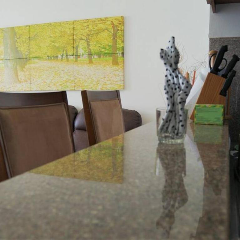Amazing Ocean Views from this 2 bedroom apartment - Two-Bedroom Apartment - 15