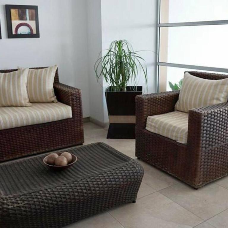 Amazing Ocean Views from this 2 bedroom apartment - Two-Bedroom Apartment - 20