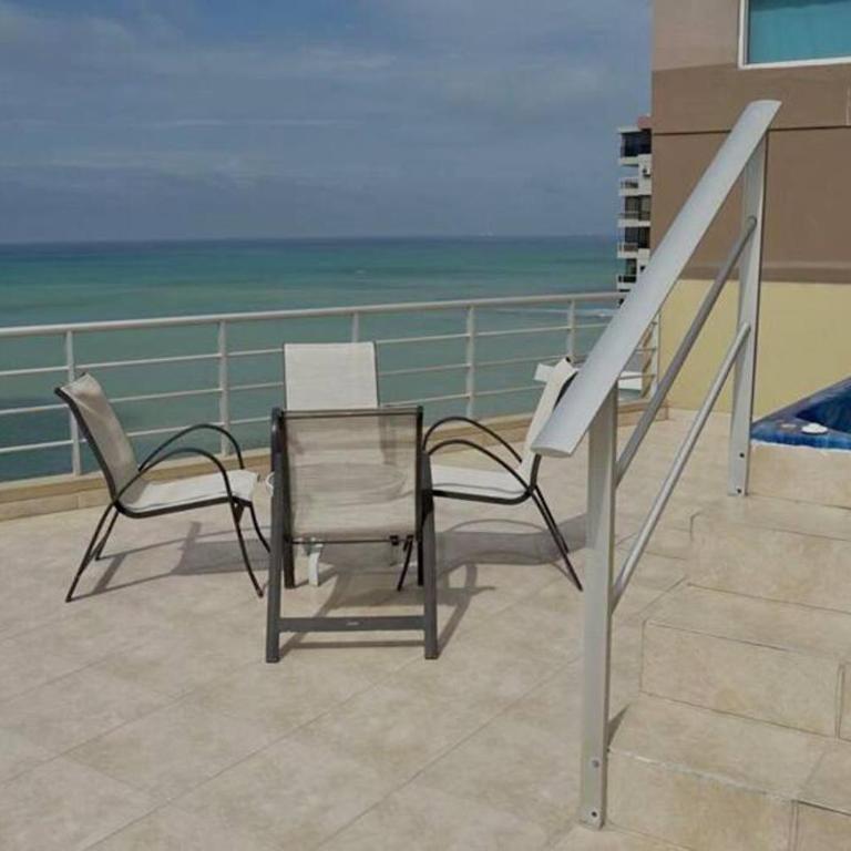 Amazing Ocean Views from this 2 bedroom apartment - Two-Bedroom Apartment - 33