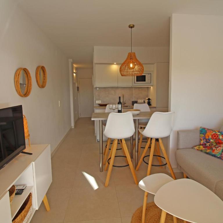 Basic comfort Apartamento Muga Park 0116 - Apartamento de 1 dormitorio - 2