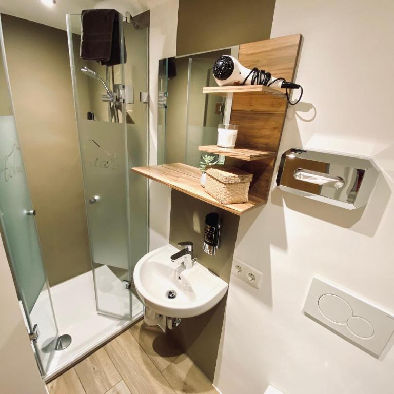Gästehaus Achental - Kleines Doppelzimmer - 6