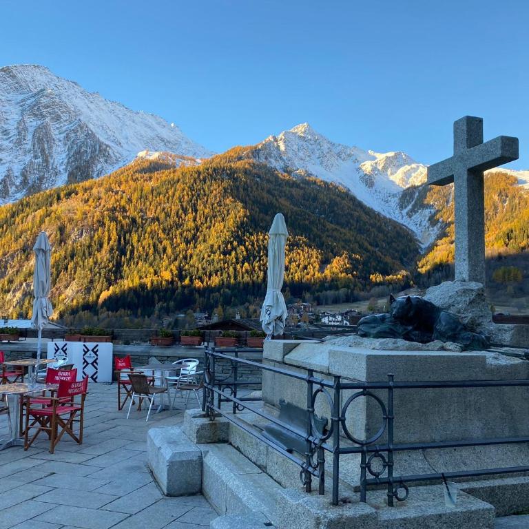 Appartamento con 3 camere da letto in Centro Courmayeur - Apartamento de 3 dormitorios - 12