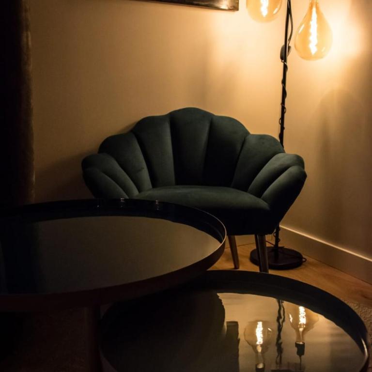 Charming studio in the heart of the pedestrian area - Apartamento - 20