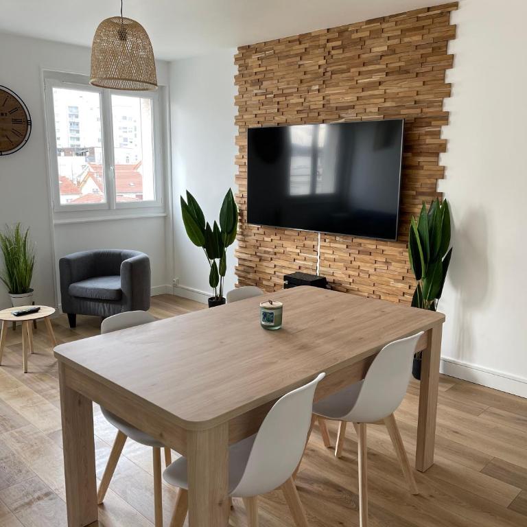 Le Zen - Wifi - Netflix - 3 chambres - Parking - Appartement 3 Chambres - 5