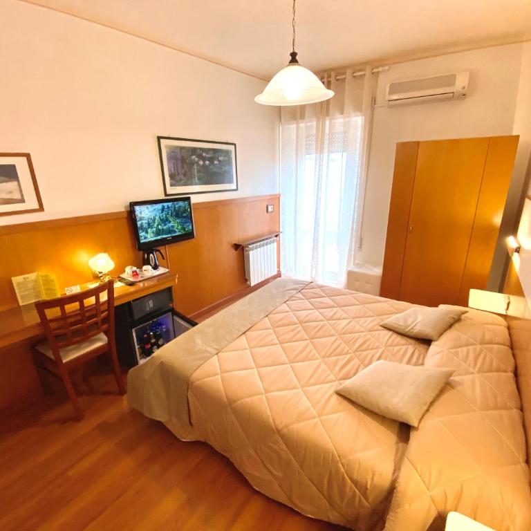 Hotel Signa - Camera Matrimoniale/Doppia con Letti Singoli con Terrazza - 16