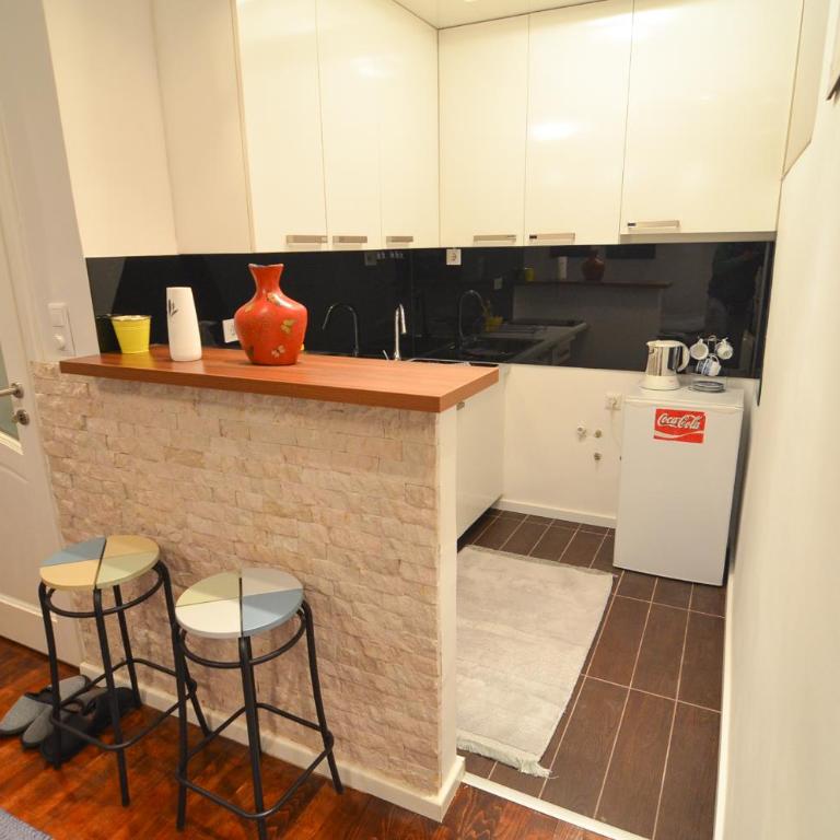 Old Town Studio Sarajevo - One-Bedroom Apartment - 7