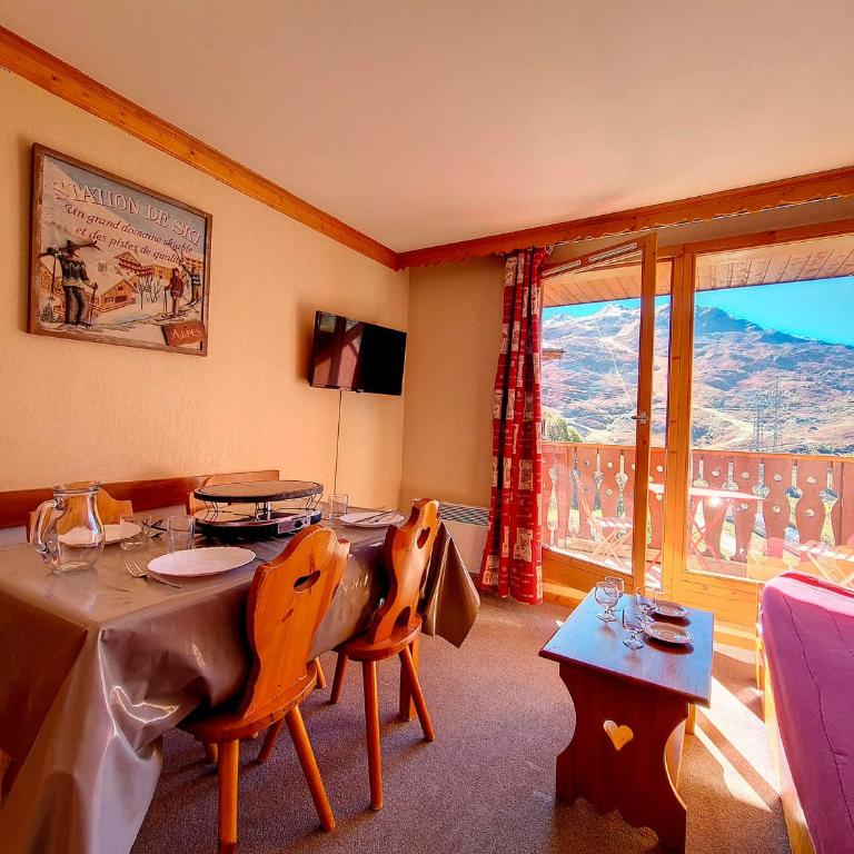 Appartement skis aux pieds, 4 personnes, balcon sud - FR-1-344-854 - Apartment - 12