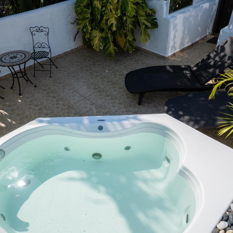 Posada Mariposa Boutique Hotel - 5th Avenue - Suite Monarca - 13