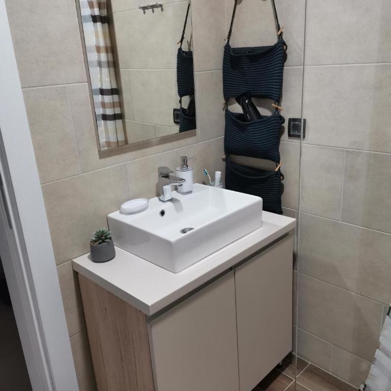Apartman Laura - One-Bedroom Apartment - 13