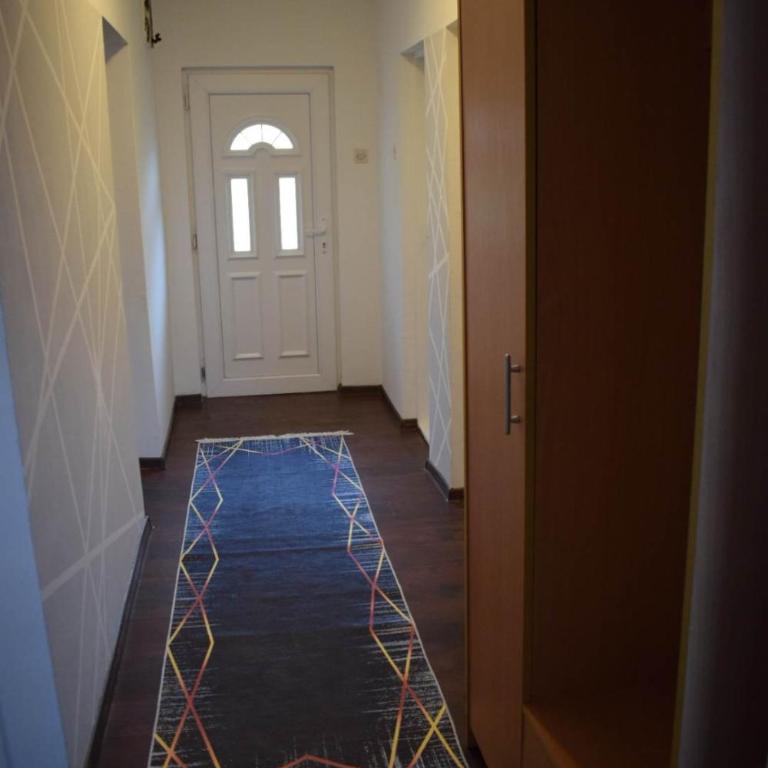 Apartmani Šarac - Pale - Apartment - 4