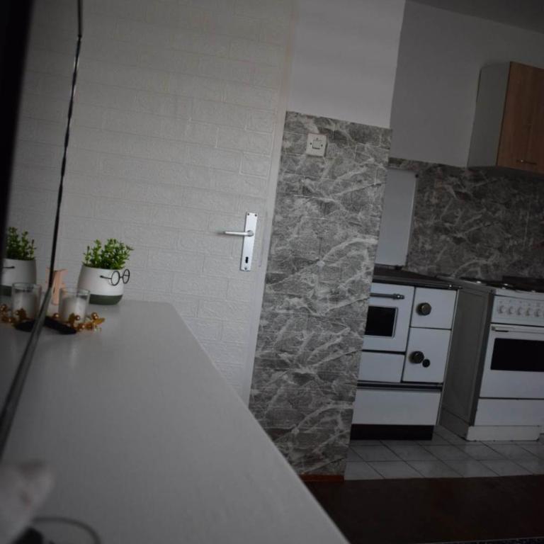 Apartmani Šarac - Pale - Apartment - 13