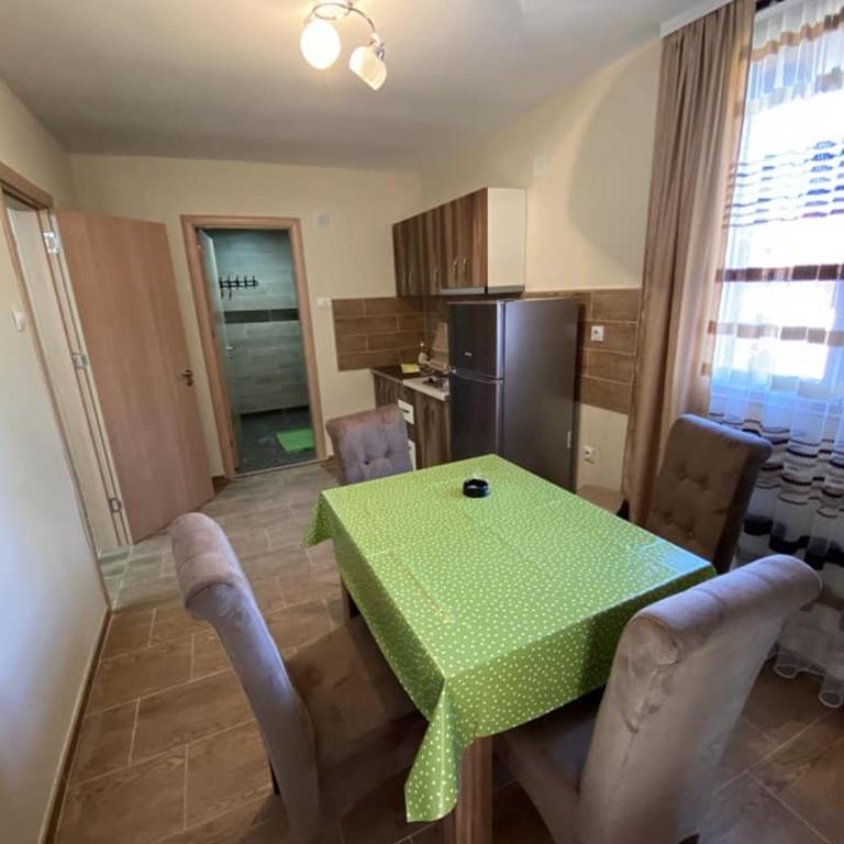 Apartments Zlatko - Deluks Apartman - 7