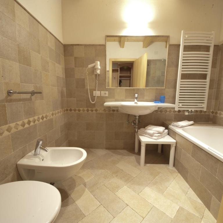 Appartamenti Villa Olympia - Appartamento con 2 Camere da Letto (4 Adulti) e Vista Montagne - 2