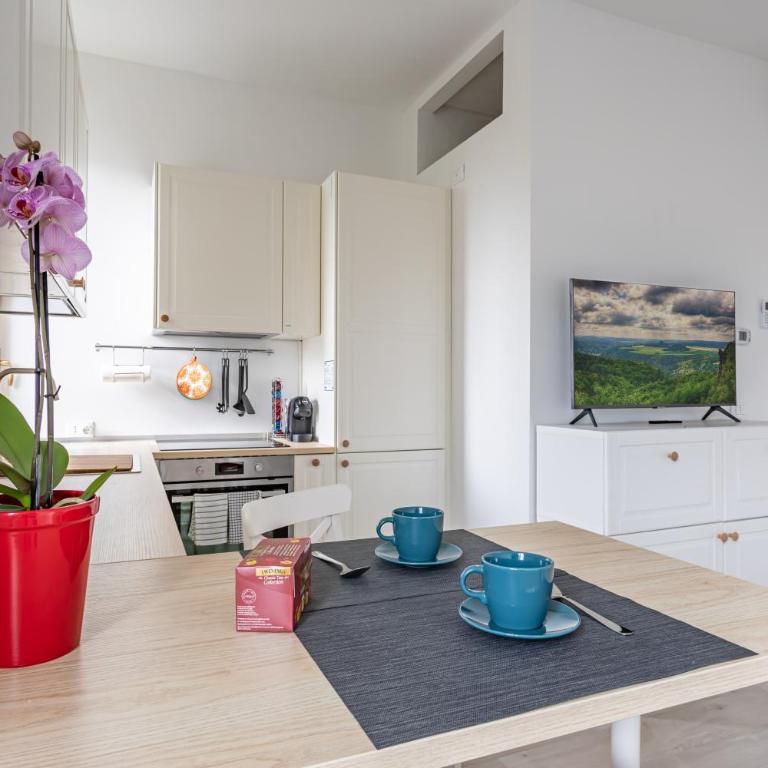 HOST4U - HOUSE MAGA in Brescia City - Apartamento de 1 dormitorio - 1