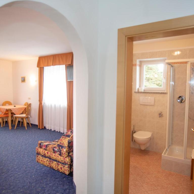 Gasthof St. Ulrich - Double Room with Balcony - 4