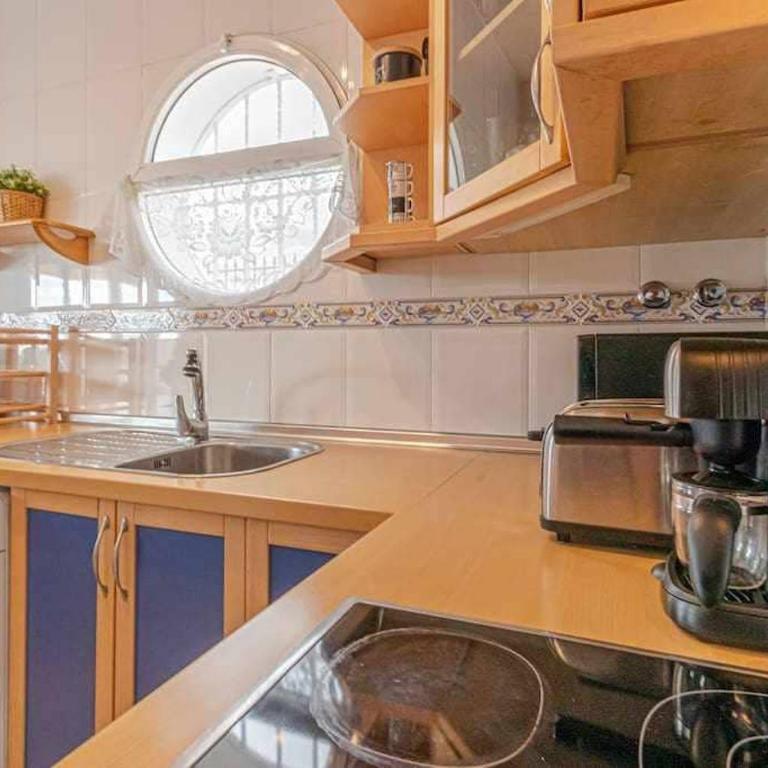 797Holidayrentals- Apartamento en Torremuelle con terraza y piscina - Apartamento de 1 dormitorio - 16