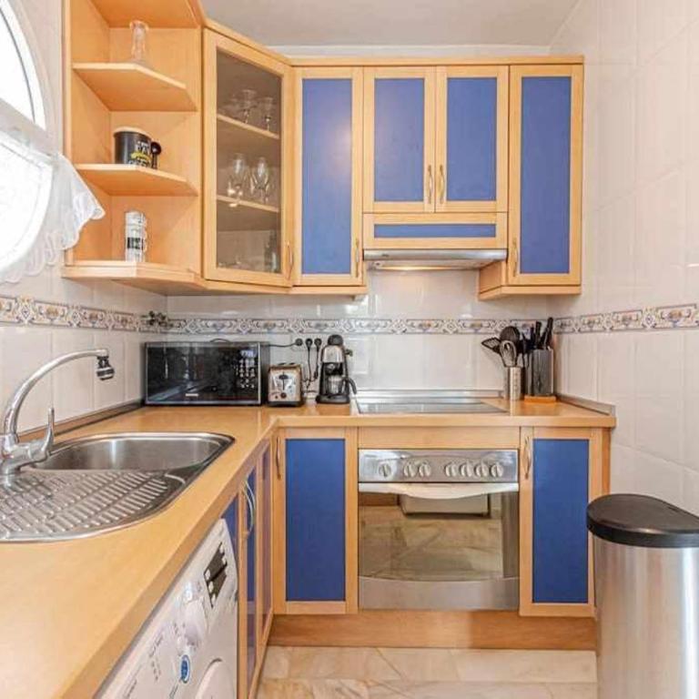 797Holidayrentals- Apartamento en Torremuelle con terraza y piscina - Apartamento de 1 dormitorio - 17