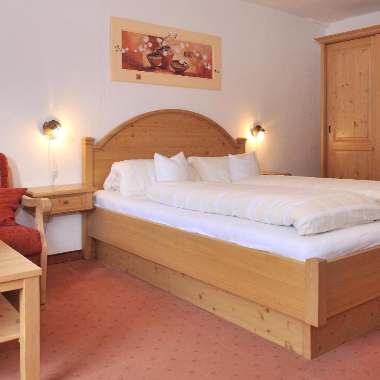 Gschwenderhaus Ferienwohnungen - Studio mit Balkon - 5