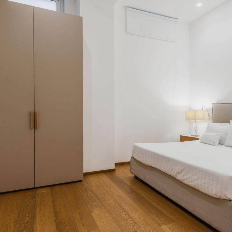 RG7 Apartments - Deluxe Apartment - 4