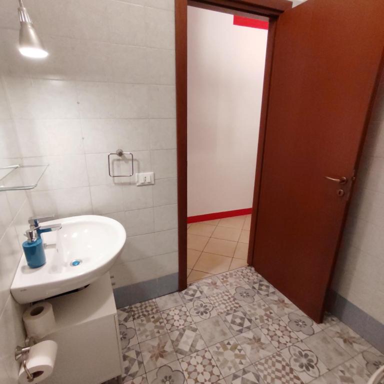Al Vicolo Palermo - Monolocale con Balcone - 17
