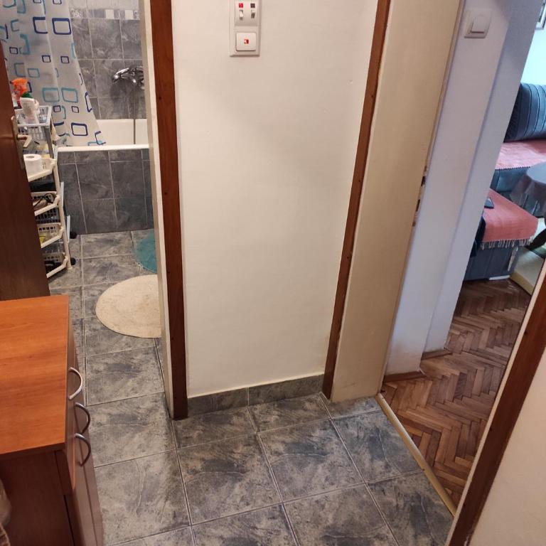 Trg - Apartman sa 1 Spavaćom Sobom - 8