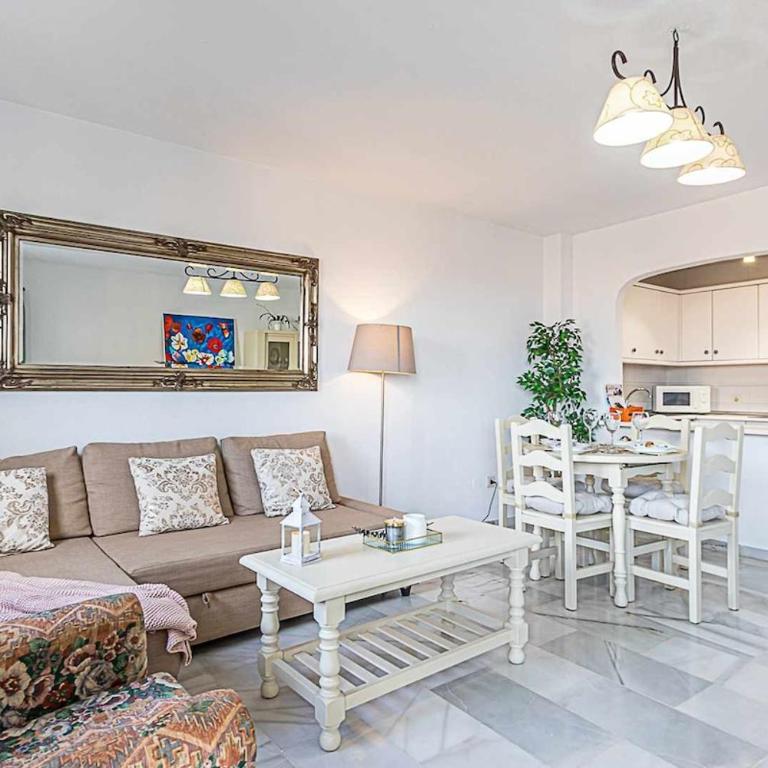 797 Holiday Rentals - Amplio piso para 4 en el centro de arroyo de la miel - Apartamento de 1 dormitorio - 8