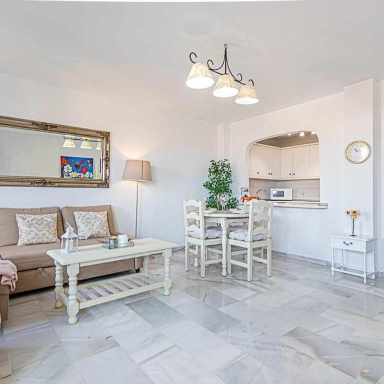797 Holiday Rentals - Amplio piso para 4 en el centro de arroyo de la miel - Apartamento de 1 dormitorio - 9