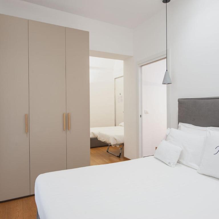 RG7 Apartments - Standard Apartment - 6