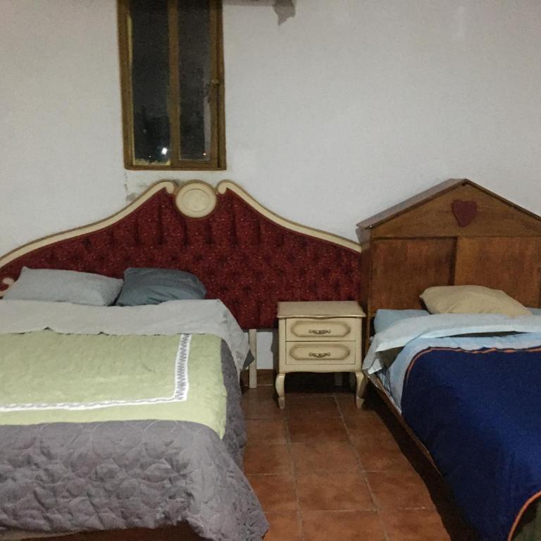 La casa del nenufar - Habitación Cuádruple Económica con baño compartido - 3