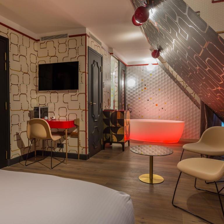 Idol Hotel - Suite Junior - 9