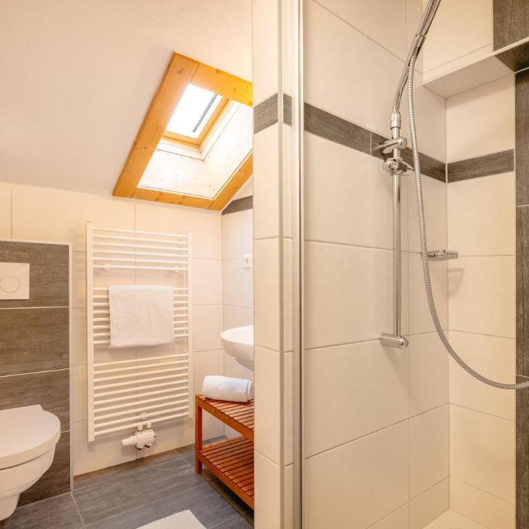 Gästehaus Waldruh - Apartment mit 3 Schlafzimmern - 7