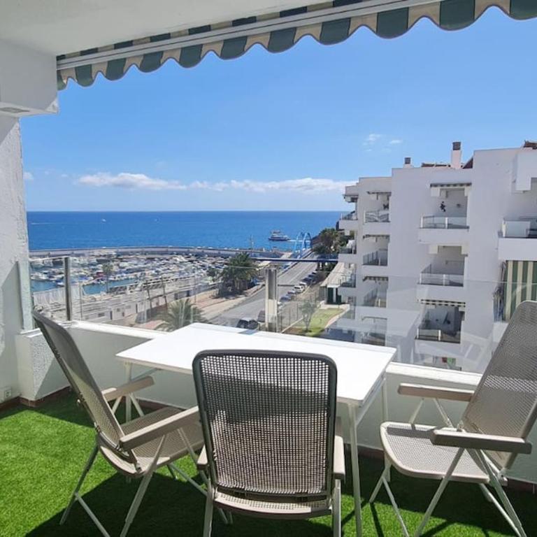 Golden Sunny View Apartment - Two-Bedroom Apartment - 2