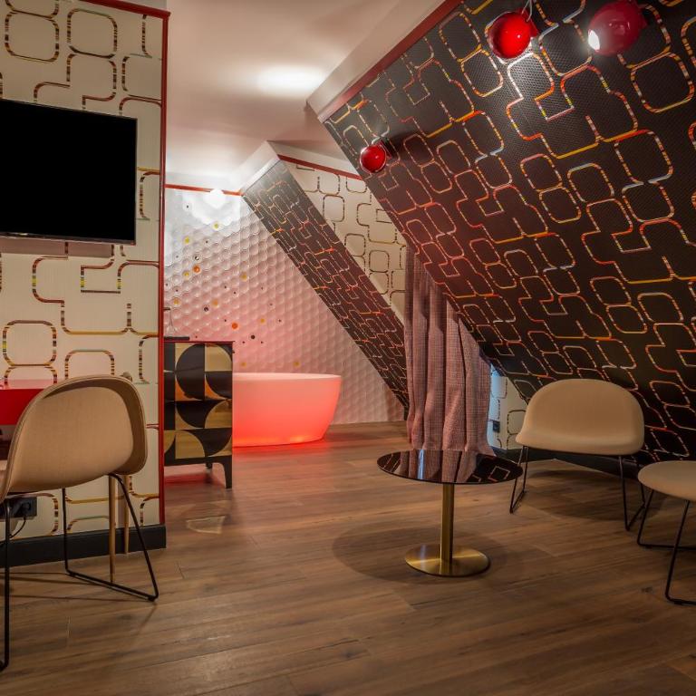Idol Hotel - Suite Junior - 7