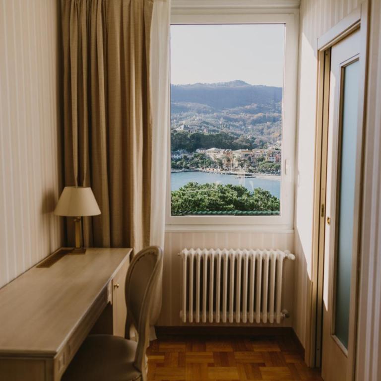 Hotel Metropole - Camera Matrimoniale/Doppia con Letti Singoli con Vista Mare e Accesso Spiaggia - 1
