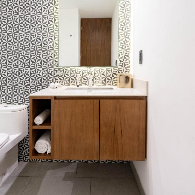 IT Boutique Hotel & Restaurant - Habitación Deluxe - 9