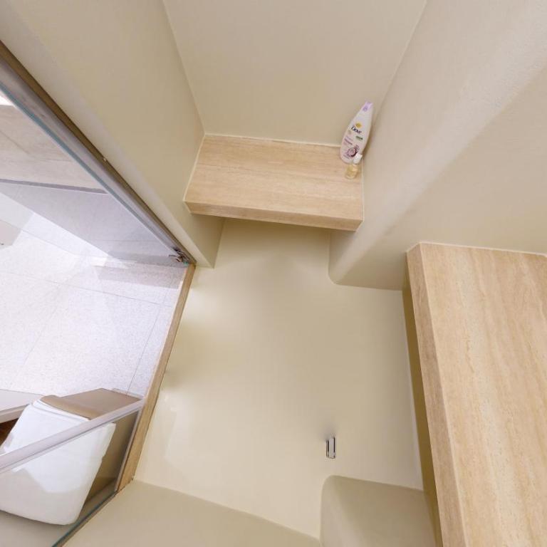 Carletta's Aparta-Suite & Spa - King Room with Spa Bath - 8