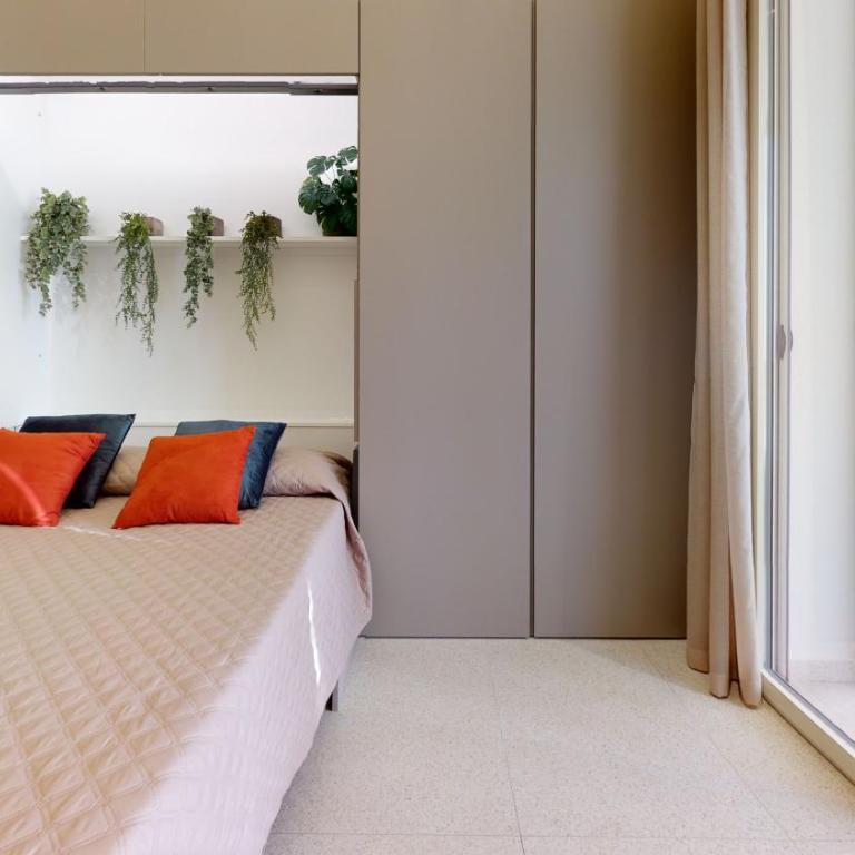 Carletta's Aparta-Suite & Spa - Queen Room with Spa Bath - 2