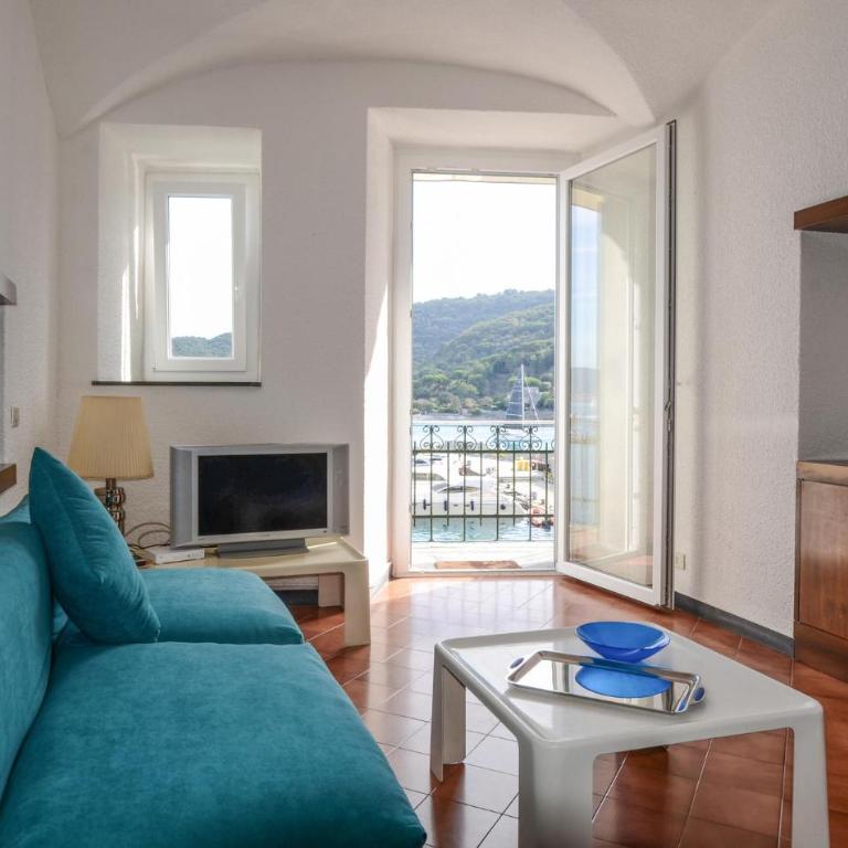 Stunning Apartment In Portovenere - Two-Bedroom Apartment - 2