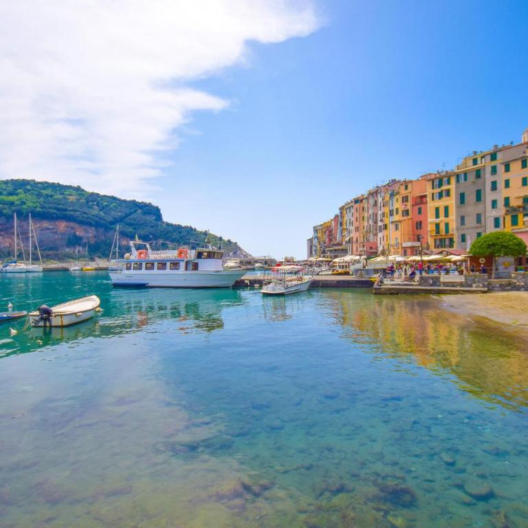 Stunning Apartment In Portovenere - Two-Bedroom Apartment - 9