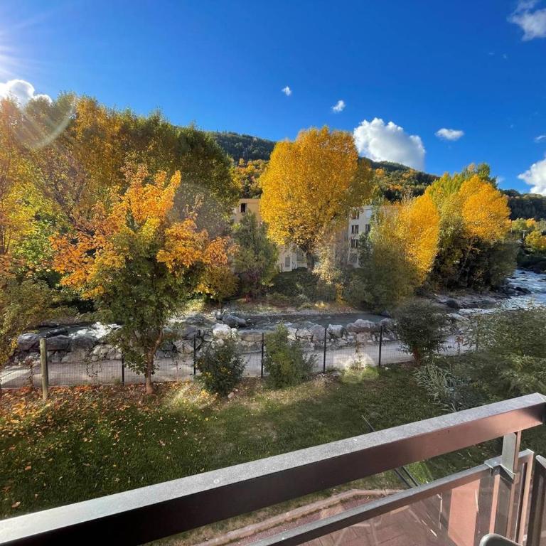 Studio confortable avec coin nuit pour 4 pers, à 100m de la télécabine et 200m du centre, parking inclus - FR-1-330C-135 - Appartement - 9