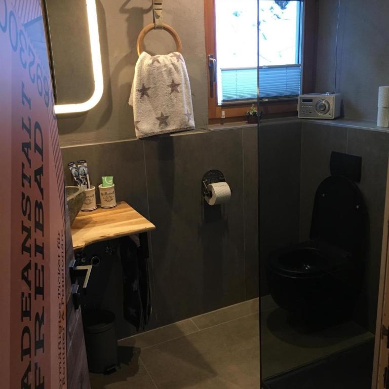 Bike 'n' Board Lodge Brandnertal - Apartment with Shower - 28