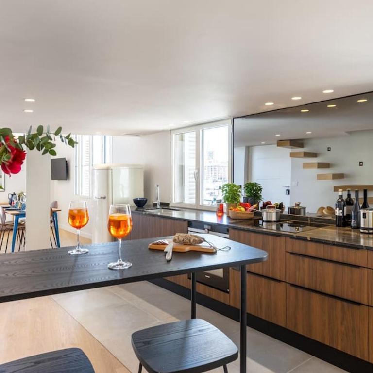 LE M Luxueux appartement sur le Vieux port de Marseille - Appartement 2 Chambres - 21