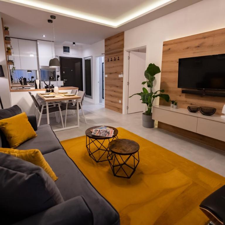 FAMILY RESORT SUBOTICA Apartments - Deluxe Suite - 4