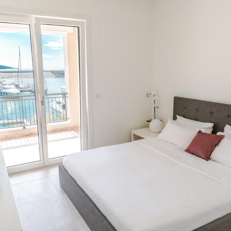 Lustica Bay Vacation Homes - One Bedroom Residence Sea View - 20