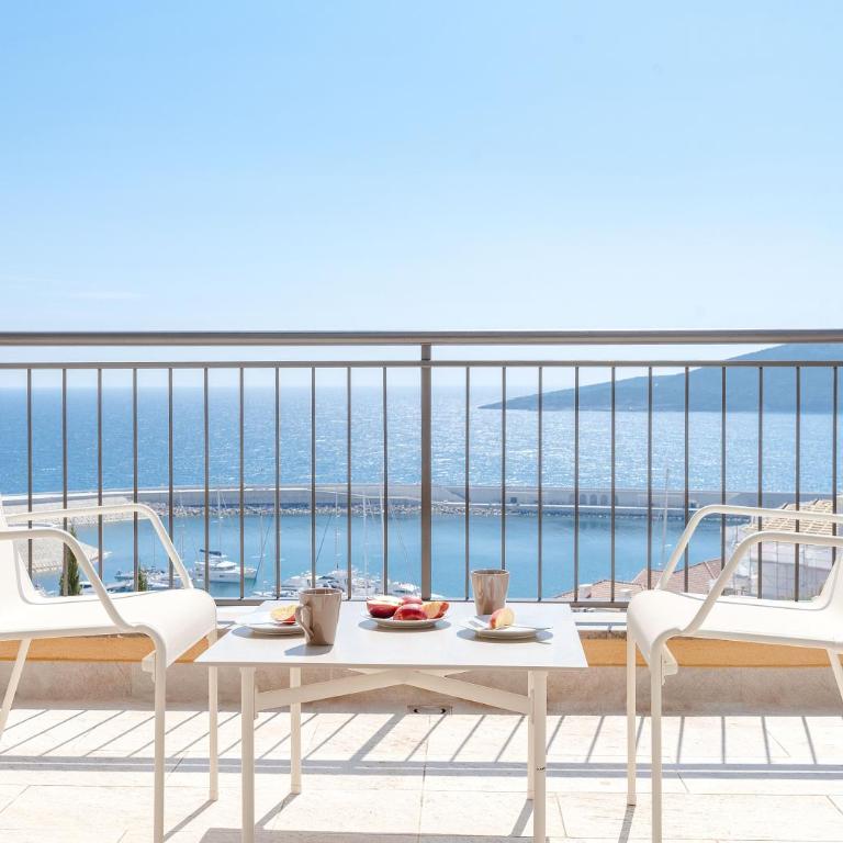 Lustica Bay Vacation Homes - One Bedroom Residence Sea View - 18