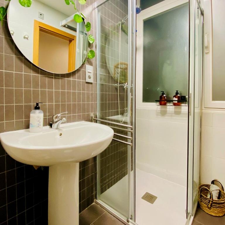 Apartamento Ronda Genil con parking gratuito - Two-Bedroom Apartment - 22