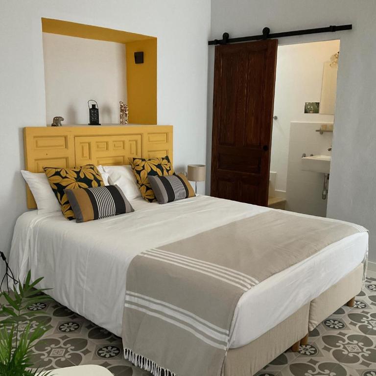 Casa de las Especias - Habitación Triple con baño privado - 8